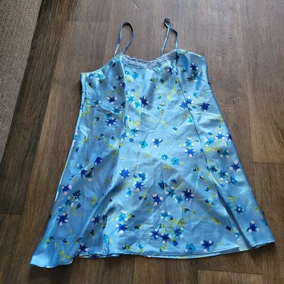 Vintage | Intimates & Sleepwear | Vintage La Intimates Blue Floral Slip ...